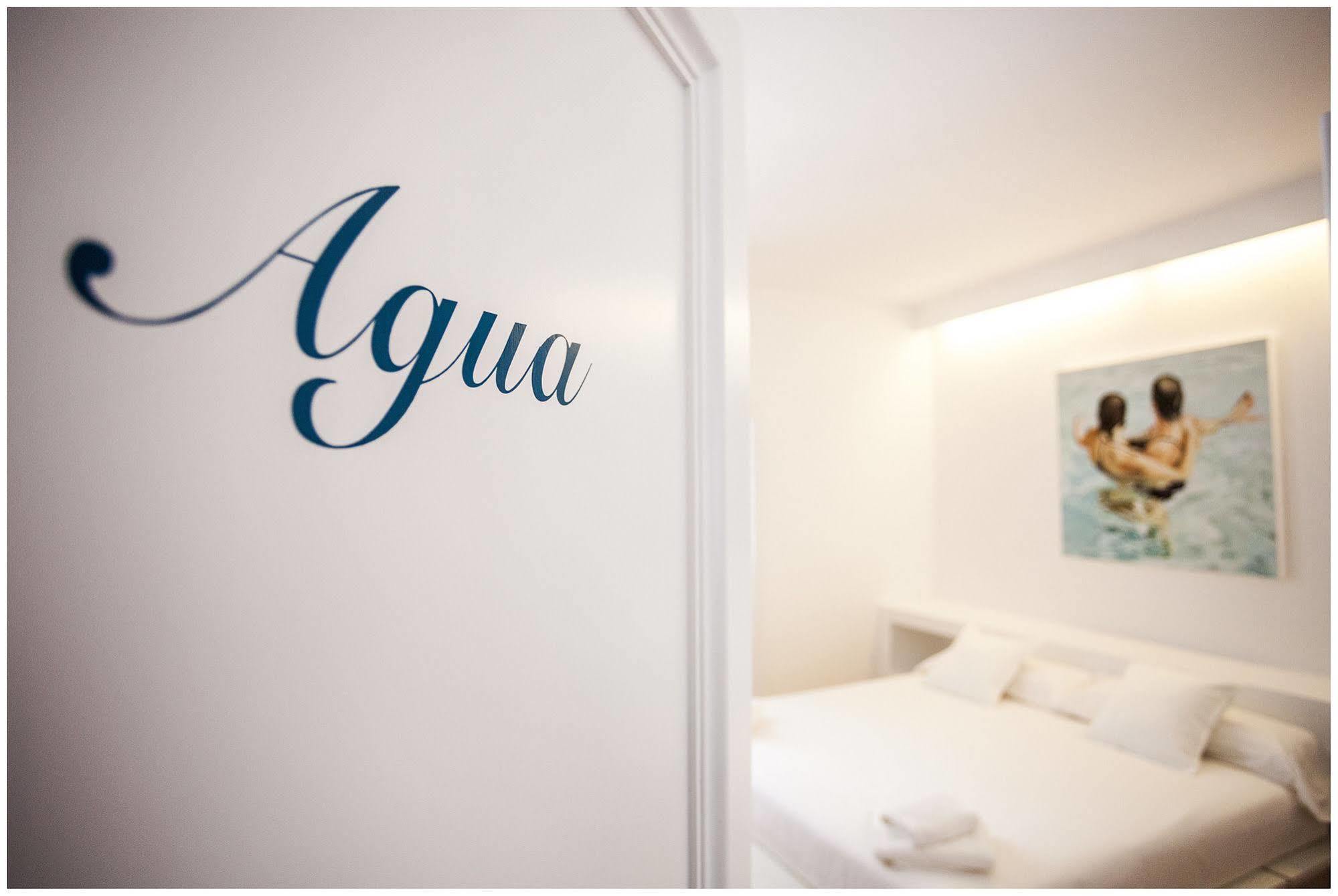 Cheap & Chic Hotel Ciutadella  Kültér fotó